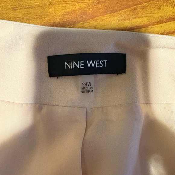 Nine West Blush Pink Blazer with Zipper Details - Picture 4 of 5